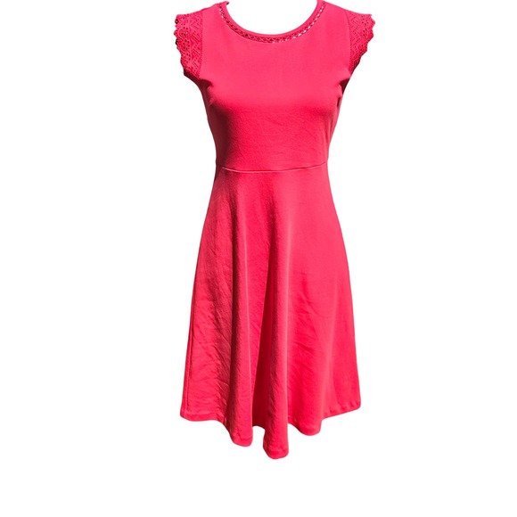 Talbots Petites NWT Red Cotton Eyelet Cap Sleeve Fit and Flare Dress Size P - XS - Picture 2 of 11